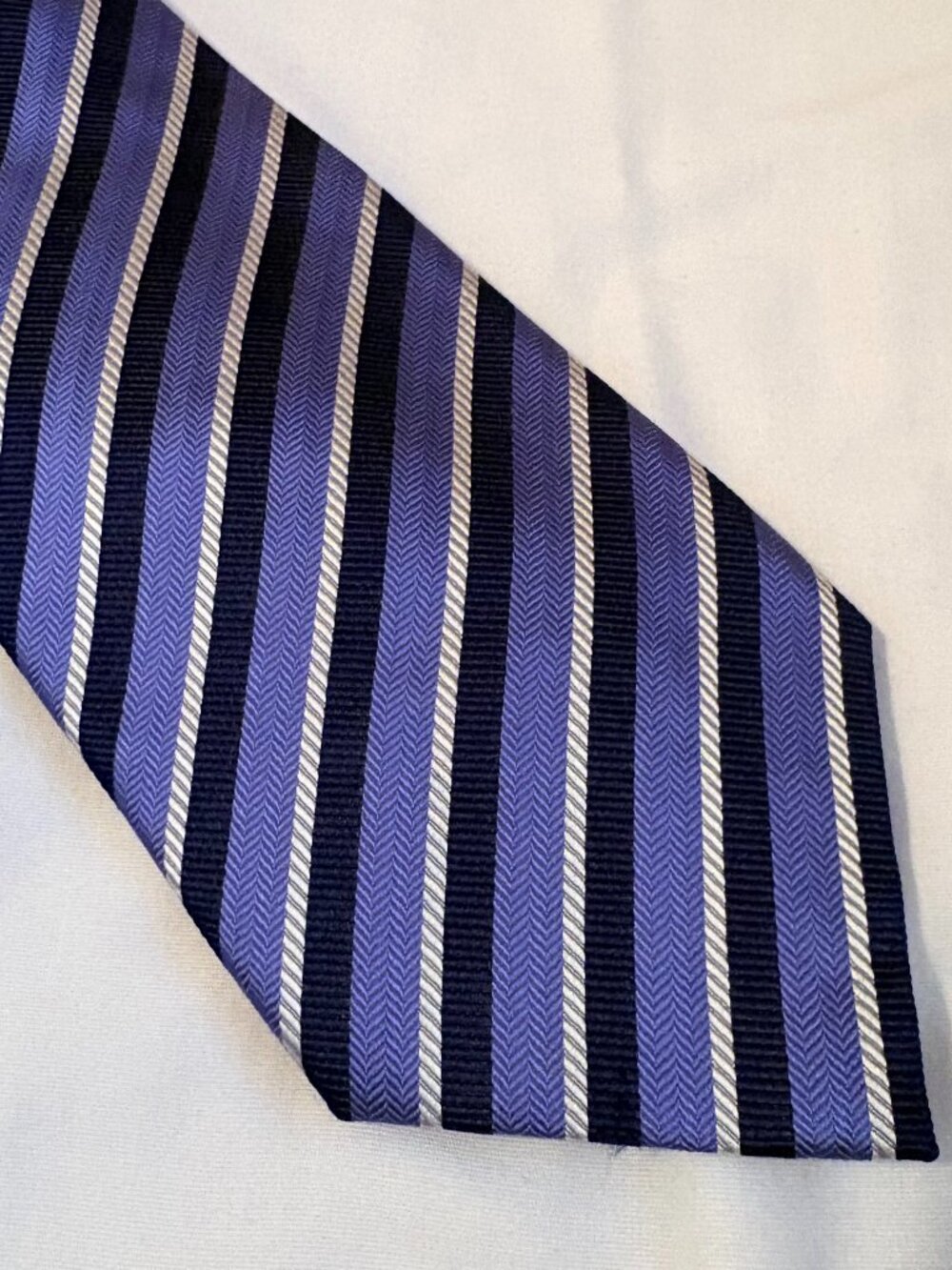 DC by Daniel Craig Navy Light Blue Silver Herringbone Stripe 100% Silk Tie Wide